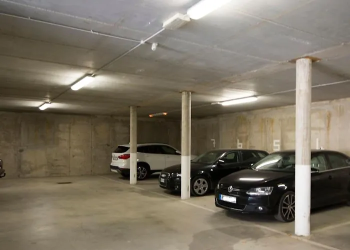 Daire Dachgeschosswohnung Am Fuer 6 Personen By Interhome