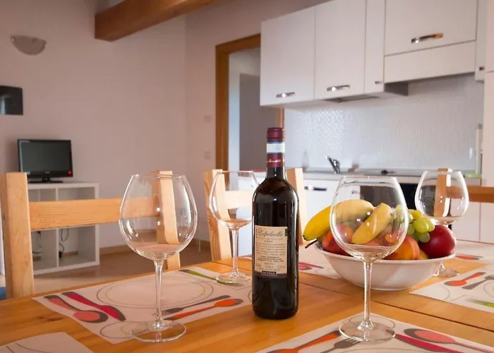 Dachgeschosswohnung Am Fuer 6 Personen By Interhome Daire