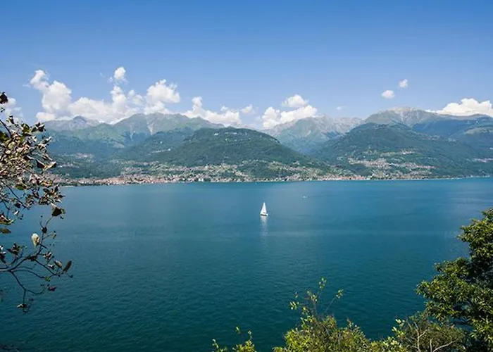 Daire Dachgeschosswohnung Am Fuer 6 Personen By Interhome Domaso