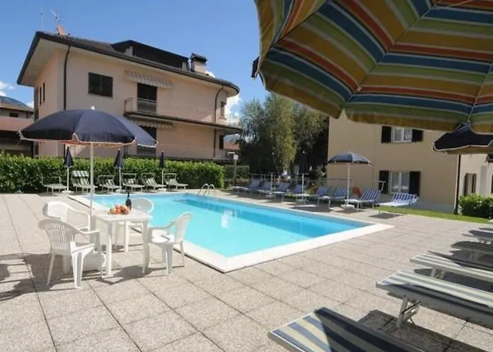 Dachgeschosswohnung Am Fuer 6 Personen By Interhome Daire Domaso