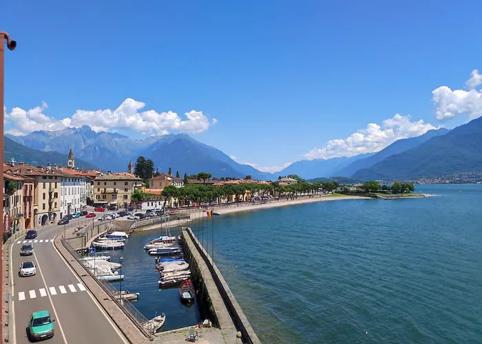 Daire Dachgeschosswohnung Am Fuer 6 Personen By Interhome Domaso