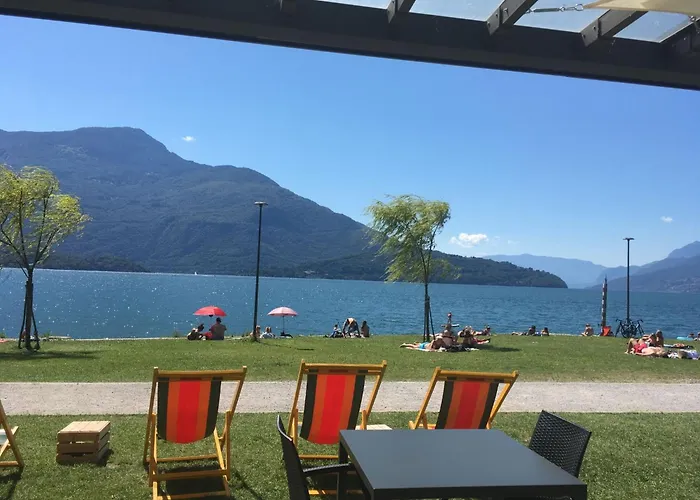 Dachgeschosswohnung Am Fuer 6 Personen By Interhome Domaso