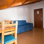 Apartamento Dachgeschosswohnung Am Fuer 6 Personen By Interhome